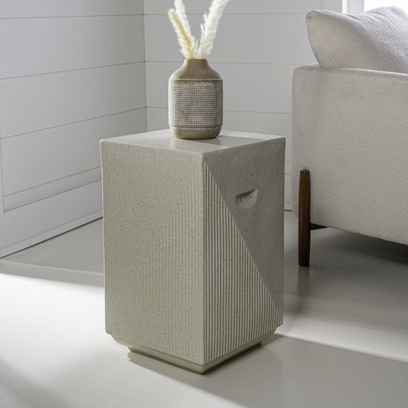 Table de bout Kenyetta Block, Terrazzo crème