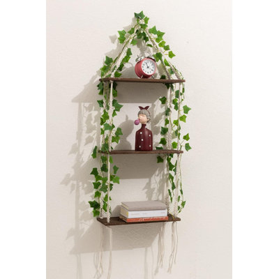 Lace Wall Hanger