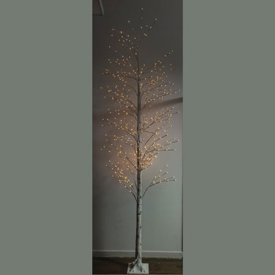 10-ft Led Tree With 500 Warm White Leds And Get Free 20$ Remote Control Featuring Several Lighting Modes. - Prebook Now For October Delivery
