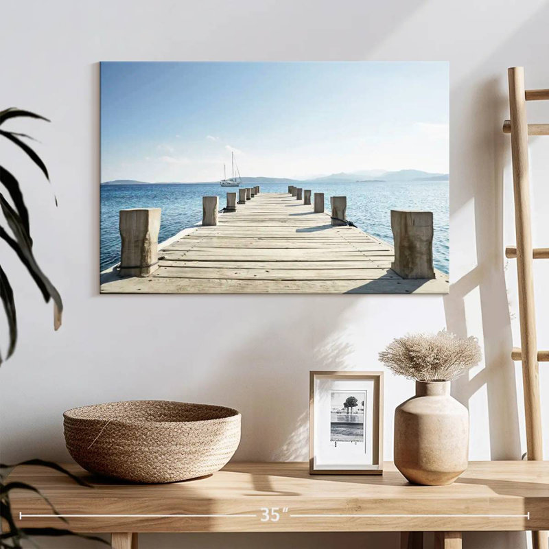 Sailboat and wooden dock Aletra, H 16 po x l 24 po