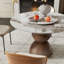 Table de salle à manger moderne en pierre ronde avec plateau tournant-413661444-405714755