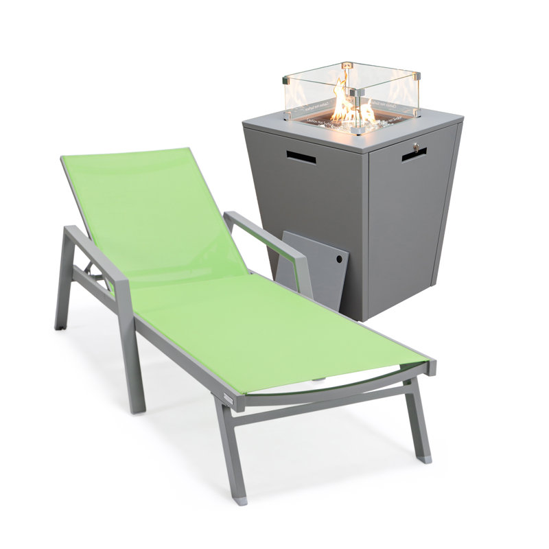 Outdoor Rust-Resistant Metal Chaise Lounge Set with Table, Green