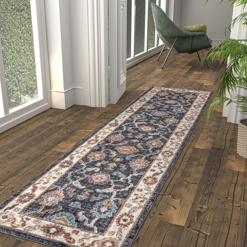 Policarpio Oriental Indoor Rug, Runner 2' x 6'