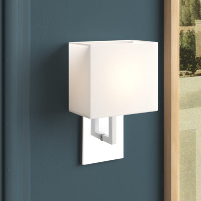 Juliana Armed Sconce