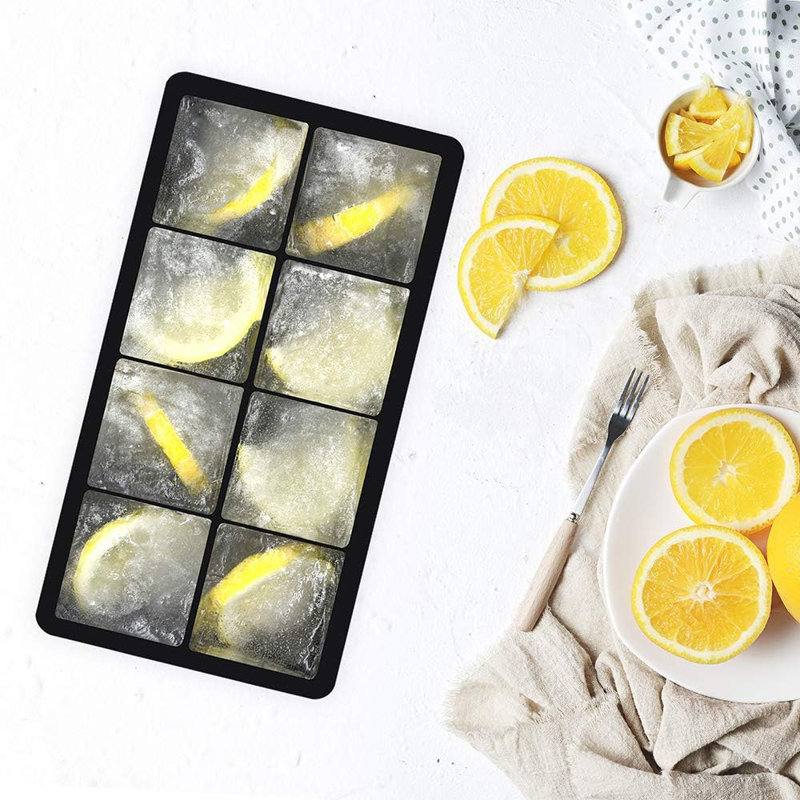 Large Ice Cube Trays With Lid,2 Pack Stackable Large Ice Cube Moulds Make 16 Big Square Ice Cubes,Easy Release Silicone Ice Cube Tray For Cocktails,Whiskey,Soups And Frozen Treats