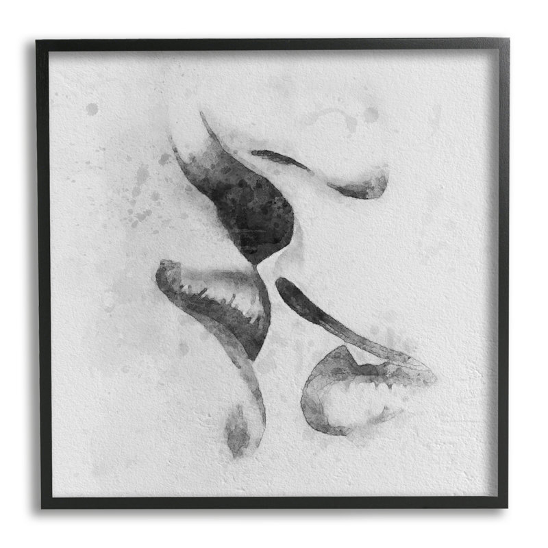 Gros plan sur les lèvres romantiques, L 17 po x H 17 po, Giclée encadrée noir minuit