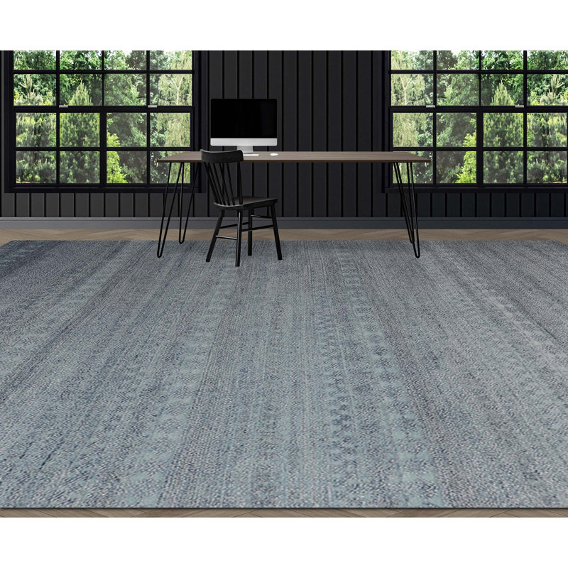 Wool Area Rug in Gray, Rectangle 8' x 10'
