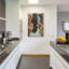  «Timeless Elegance 2» par Coco Good, art mural en verre acrylique, 24 po x 36 po