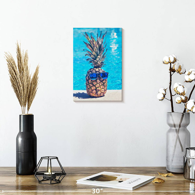 Yarlin Cool Pineapple, 12" H x 8" W