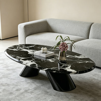 Table basse en marbre de style italien italien