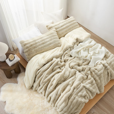 Chunky Bunny Peak of Cozy - Coma Inducer® Comforter