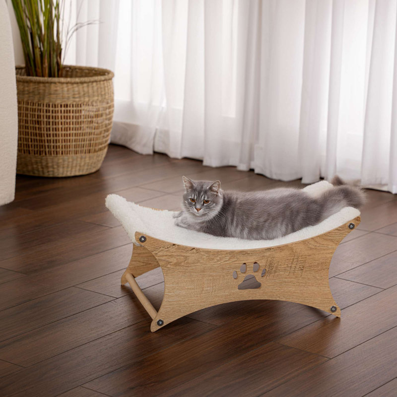 Cozy Felt Cat Bed, Cream Color, 11.8 x 17.7 inches | 100% Eco-Friendly Felt Material | Soft & Comfortable Design for Cats | Perfect for Relaxation & Sleep | Stylish Addition to Your Home Décor