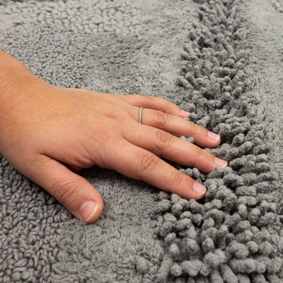Laverne High/Low Stain/Fade Resistant Non-Slip Machine Washable Bath Mat