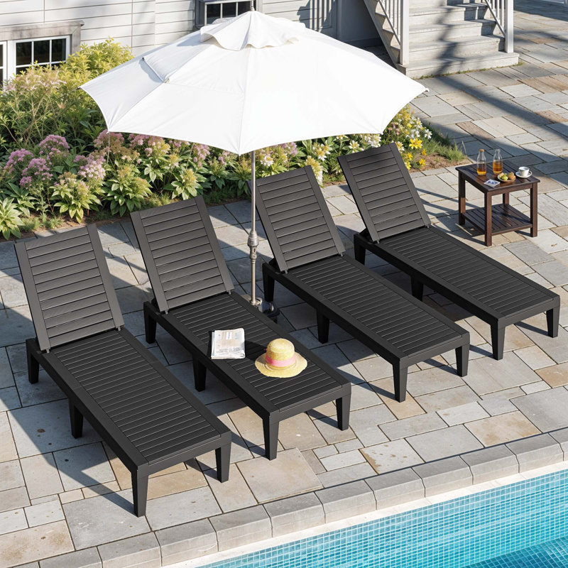 Chaise longue inclinable en résine 74 po (ensemble de 4), Noir