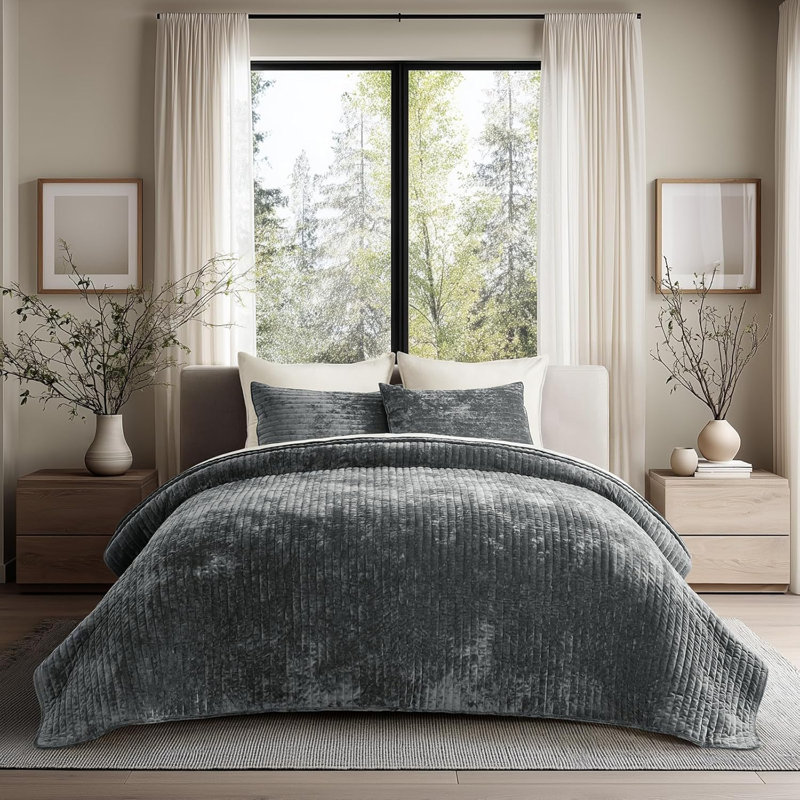 Luxe Velvet Channel Quilt Set, Charcoal Gray, California King