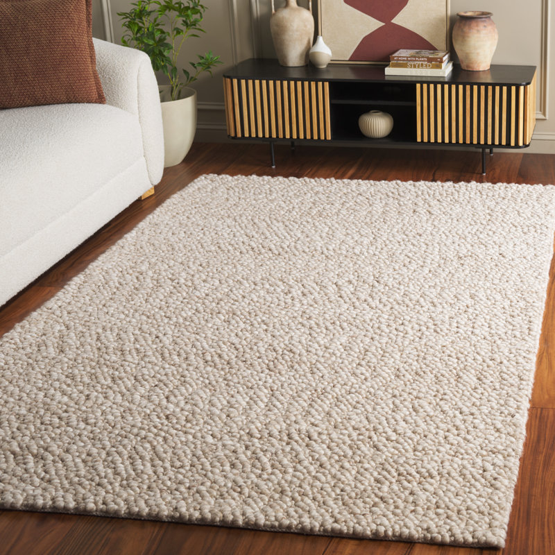 Natura Hand Woven Wool/Viscose/Cotton Rug in Beige, Rectangle 5' x 8'