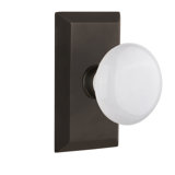 Studio Plate with White Porcelain Door Knob