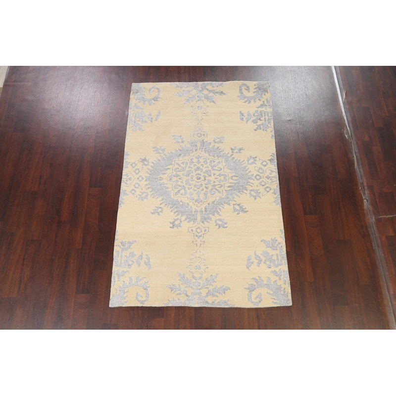 One-of-a-Kind 4'11" X 7'10" New Age Area Rug in Beige