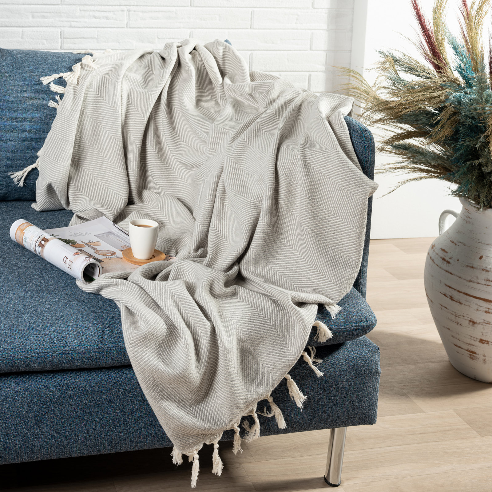 Vincenza Cotton Throw Blanket, Gray