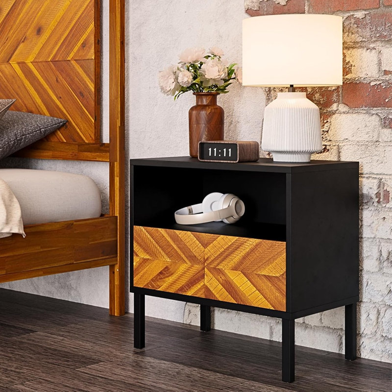Table de chevet en bois massif, table de bout, table de chevet à motif à chevrons pour chambre rustique, assemblage facile, brun doré rustique et noir