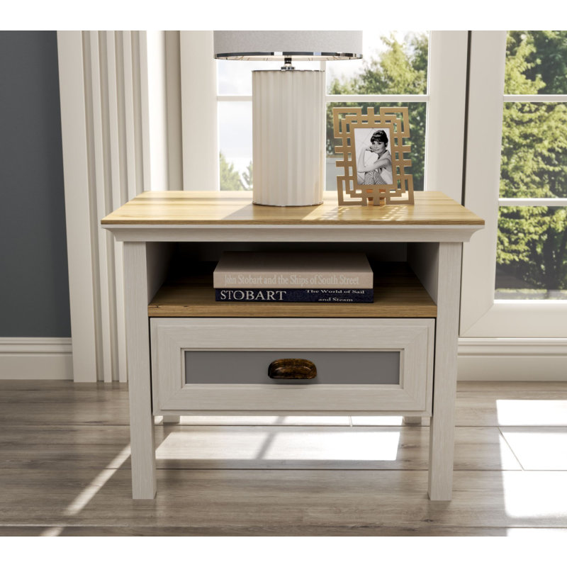 Table de chevet