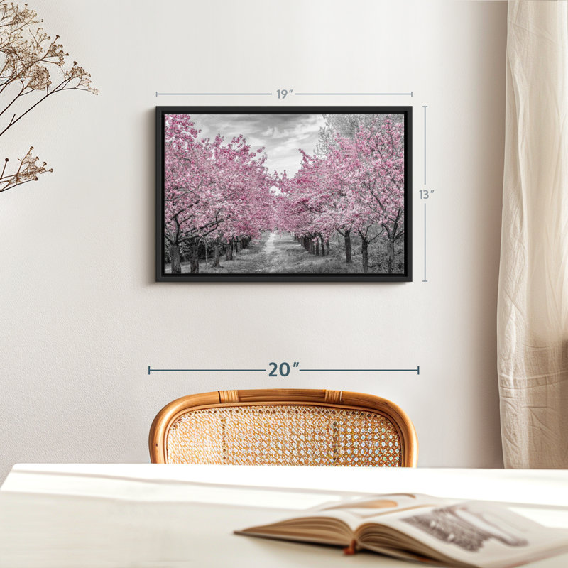 Impression sur toile Charmant Cherry Blossom Alley, H 13 po x l 19 po