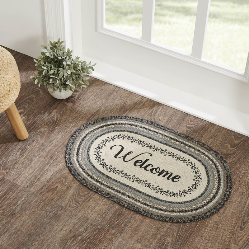 Jevontay Floral Indoor Rug, Oval 1'8" x 2'6"