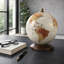 Globe terrestre décoratif avec base en bois Koregan