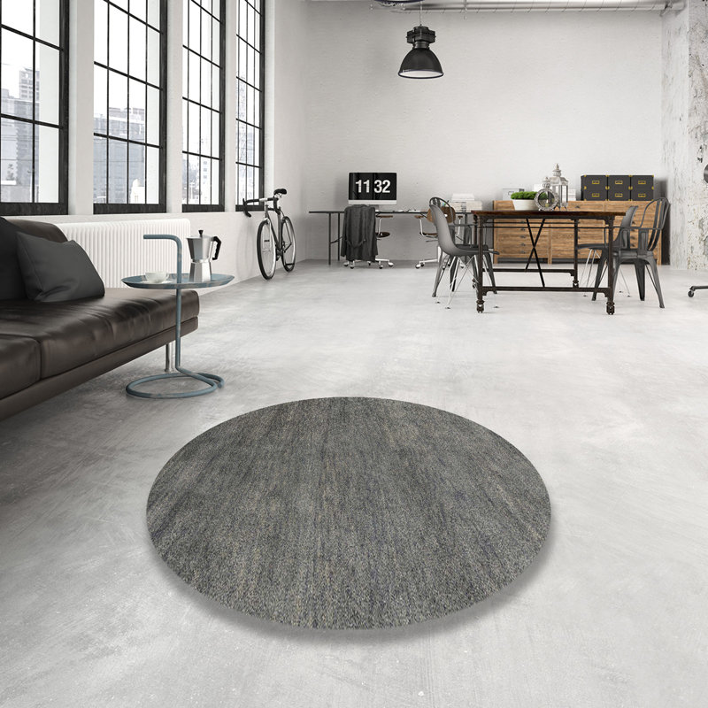 Indoor Rug, Round 3'