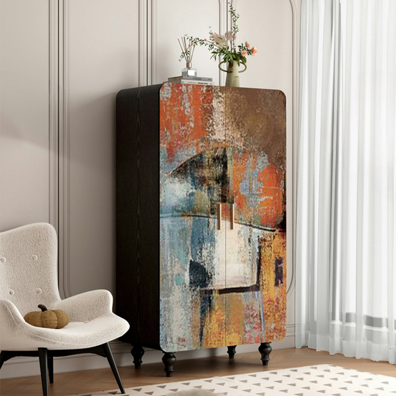 Armoire multifonctionnelle à portes doubles ouvertes