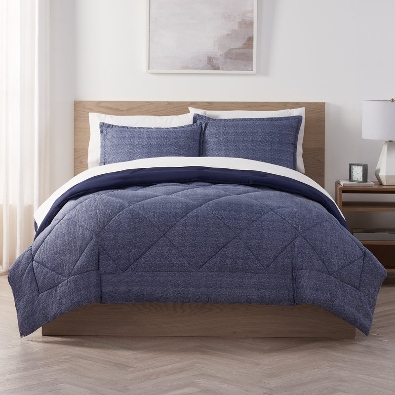 Serta Supersoft Cooling Bed Set, Reversible Bedding Comforter and Solid Sheet Set, King, Navy