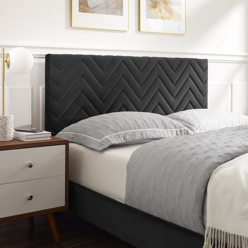 Lit plateforme en velours Leah, Gris foncé, Très grand