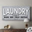 «Laundry Sign Wash» - Toile tendue avec châssis - Prêt à accrocher-107114560