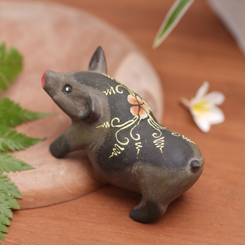  Handmade Cute Piggy Wood Figurine