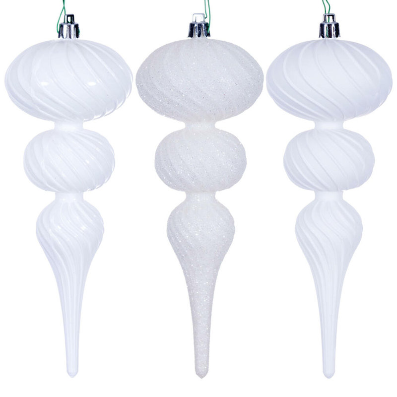 Assortiment d'ornements à tourbillons blancs 8 po Holiday Aisle®. Deux mats, deux brillants et deux paillettes.