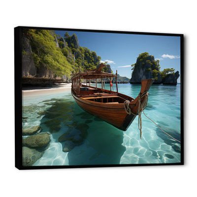 «Coastal Cradle Tranquil Waters» - art mural plage