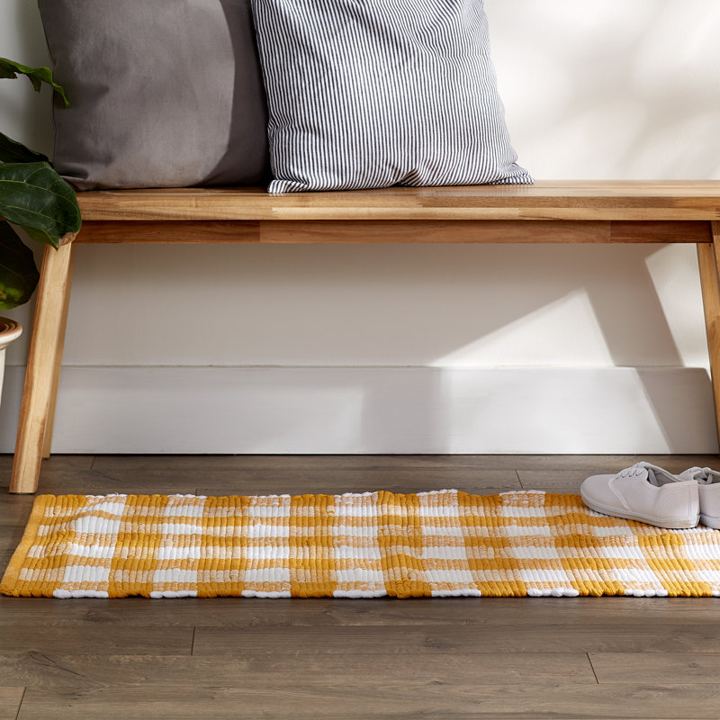 Tapis doré / blanc en coton Kriston Gingham