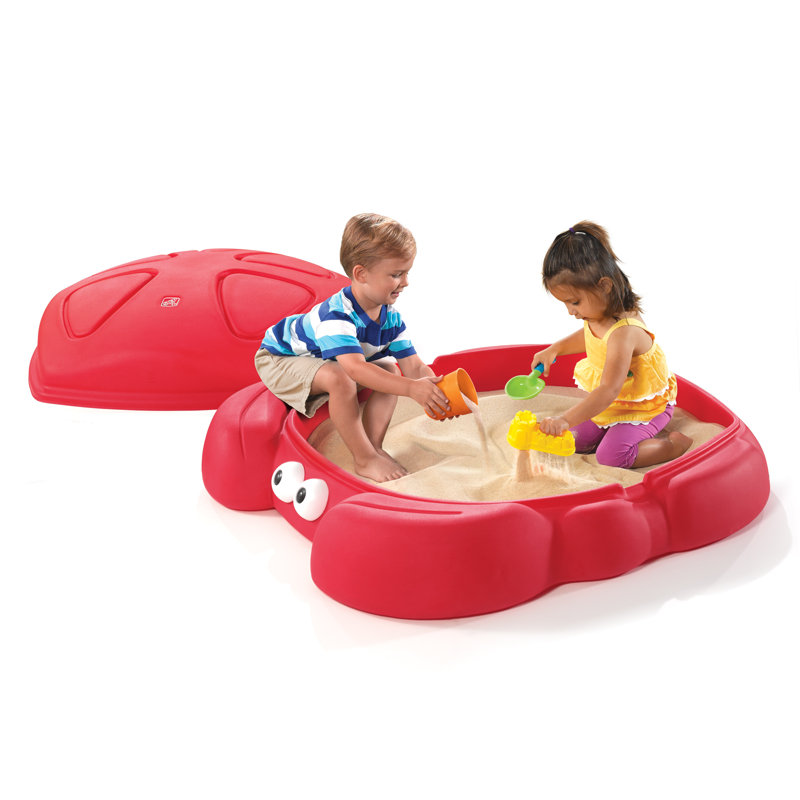 Step2 Crabbie 119.4cm x 40.6cm Plastic Sandbox with Cover