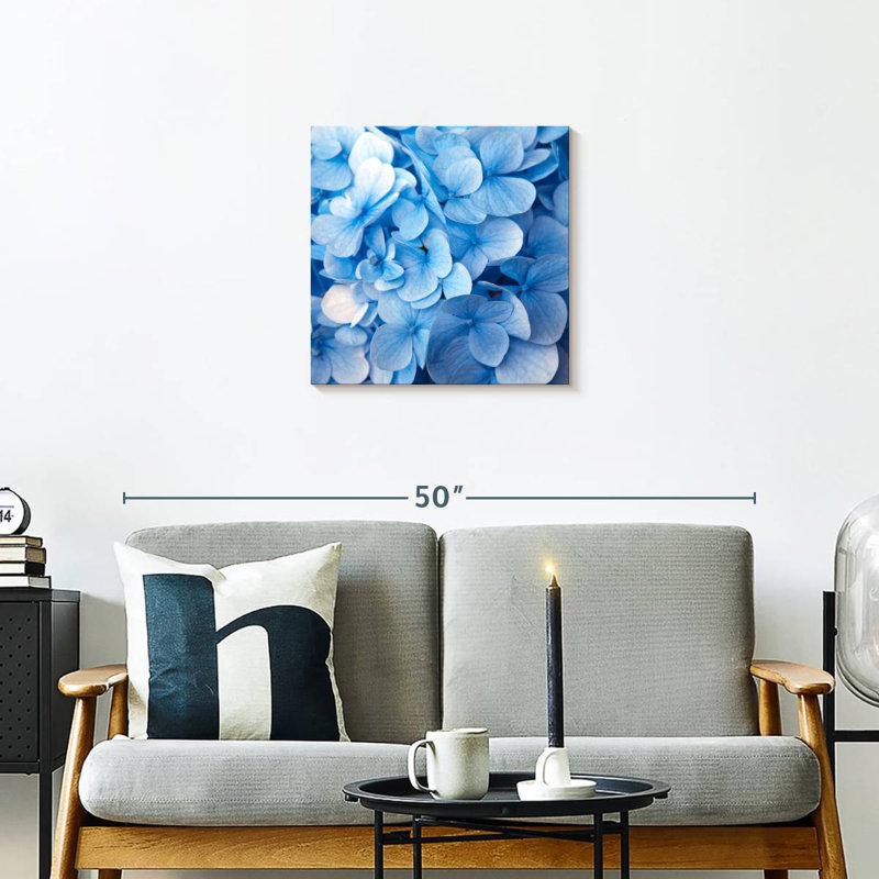 Fleurs bleues Harnek, H 20 po x l 20 po