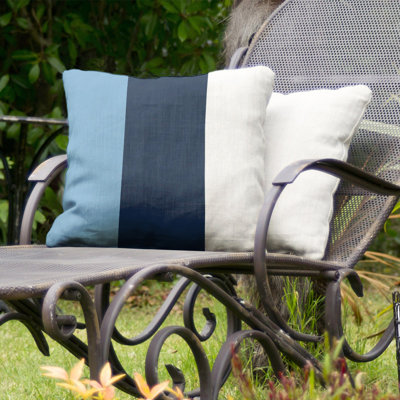 North Carolina Indoor/Outdoor Throw Pillow
