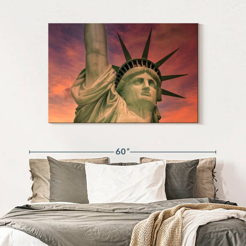 Statue de la liberté au coucher du soleil, Lynelle NYC