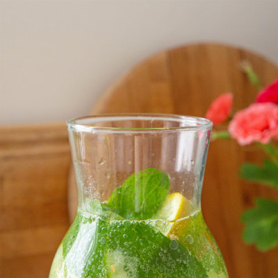 LAV Fonte Glass Carafes with White Lid