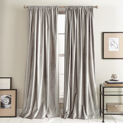 Paire de rideaux obscurcissant avec passe-tringle Modern