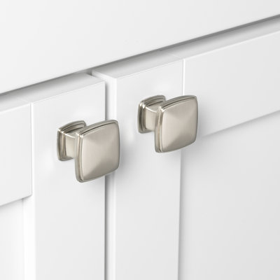 Deco 1 1/4" Length Square Knob Multipack