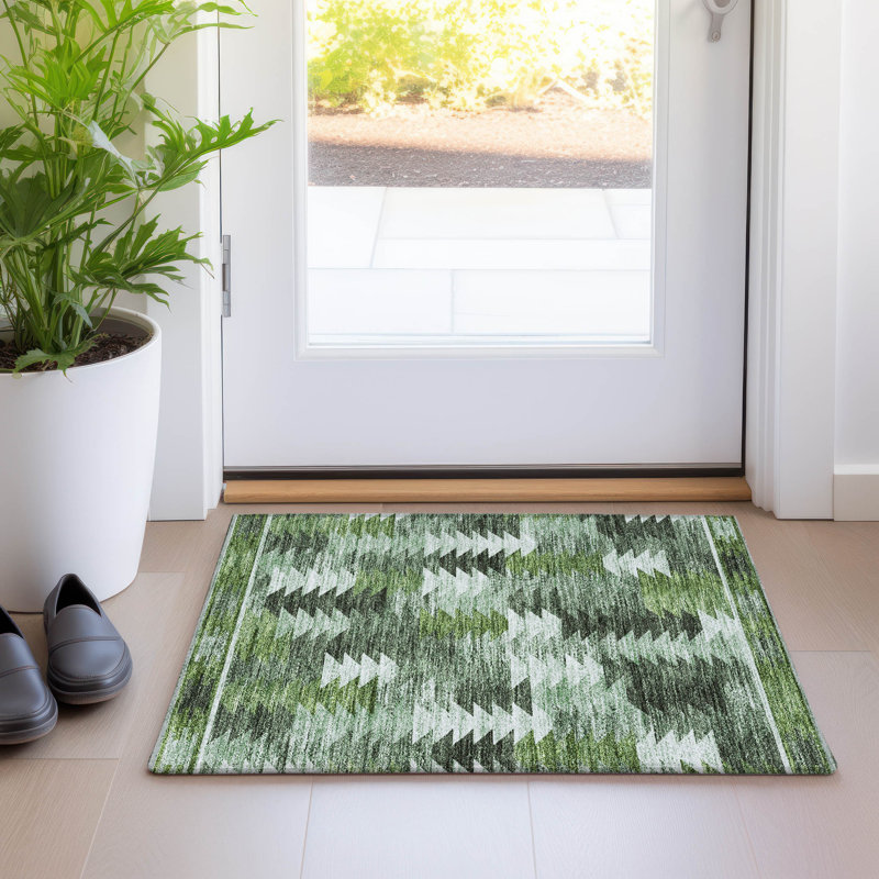 Tapis intérieur / extérieur en polyester tissé à la machine Malchow Southwestern, Rectangle 1 pi 8 po x 2 pi 6 po