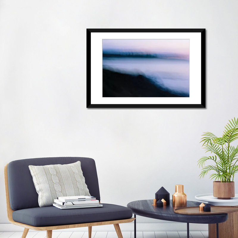 «By the Sea», impression sur toile, H 16 po x l 24 po x P 1 po, Papier beaux-arts encadré noir, Blanc