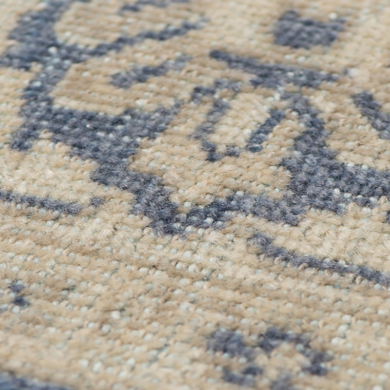 Ainsley Lake Blue Hand-Knotted Wool Blend Area Rug 2'x3'
