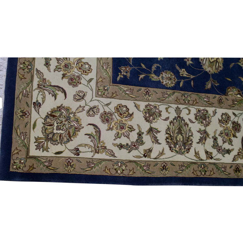 Hand Woven Wool Oriental Area Rug