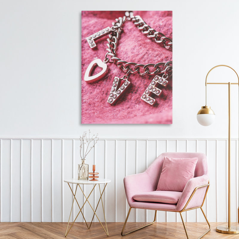 Glam Love Charm, toile par Lil 'Rue, H 30 po x l 24 po