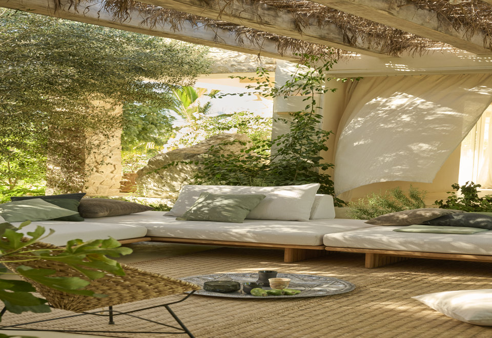 Outdoor Living